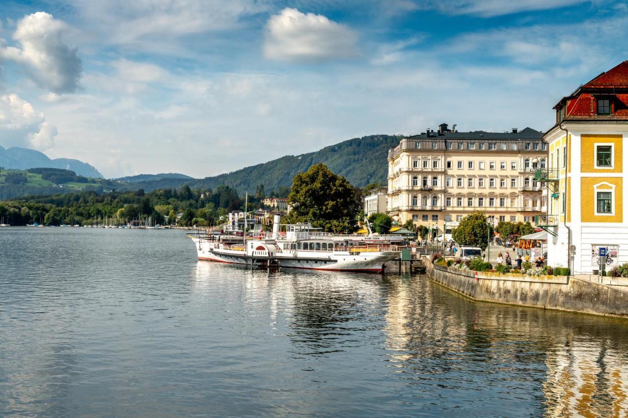 Boutiquehotel Zum Goldenen Hirschen Gmunden Exterior photo