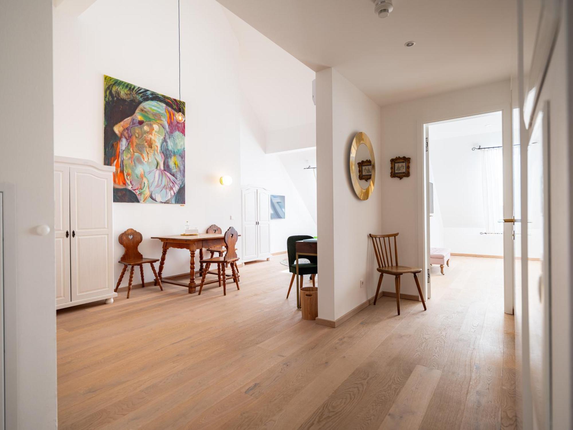 Boutiquehotel Zum Goldenen Hirschen Gmunden Exterior photo