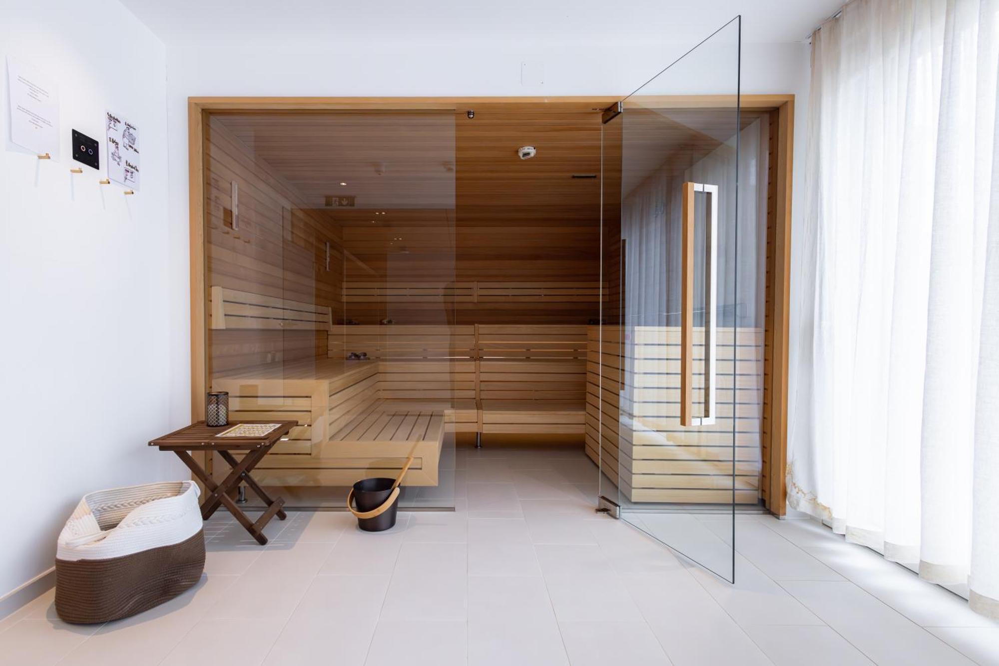 Boutiquehotel Zum Goldenen Hirschen Gmunden Exterior photo